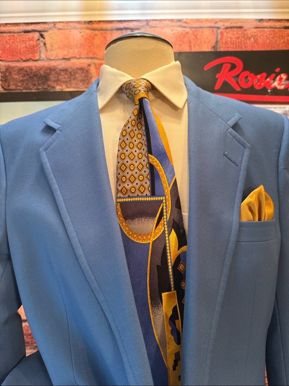 Voyles Distinctive Vintage Blazer - Picture 1 of 17
